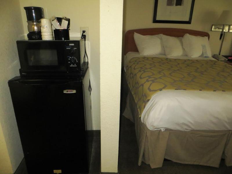Baymont By Wyndham Fort Wayne Esterno foto