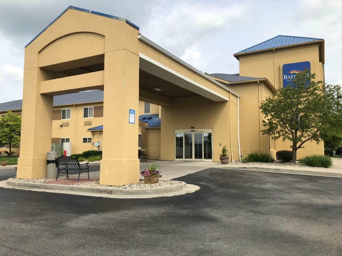 Baymont By Wyndham Fort Wayne Esterno foto